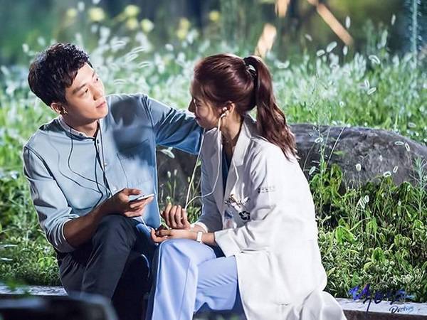 Nằm mơ thấy có người yêu đánh xổ số cặp số gì may mắn