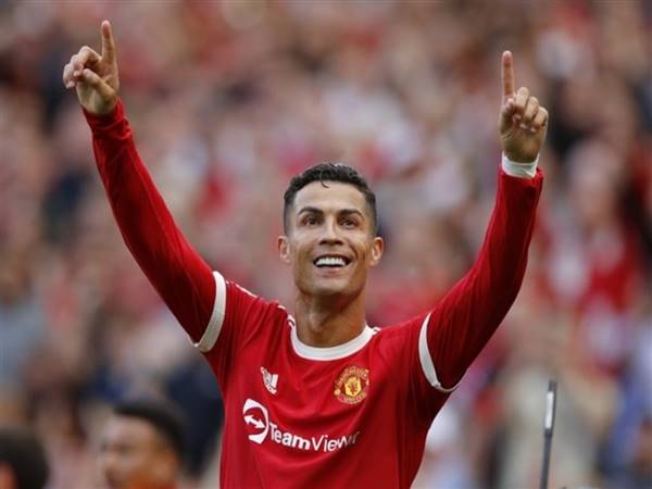 Tin bóng đá chiều 03/11: Tất cả đã việt vị về Cristiano Ronaldo