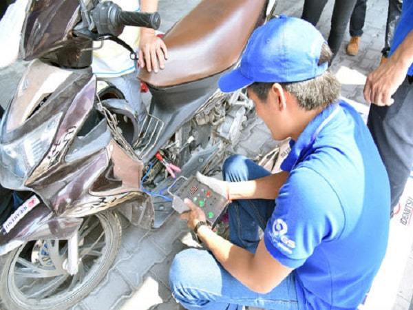 Chiêm bao thấy xe máy hàng xóm bị hỏng