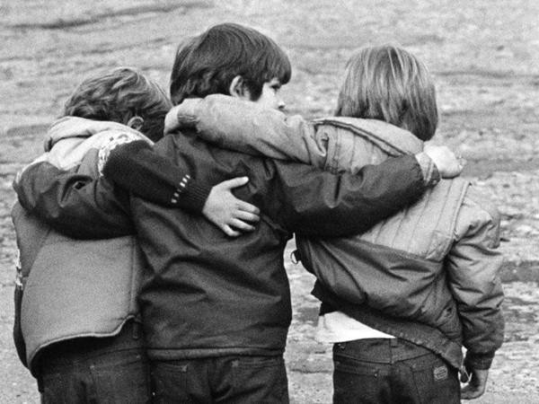 Mơ thấy bạn cũ học cùng lớp, lâu không gặp đánh con gì Mơ thấy bạn cũ học cùng lớp, lâu không gặp đánh con gì