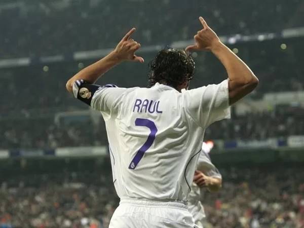 Những cầu thủ mang áo số 7 xuất sắc nhất thế giới