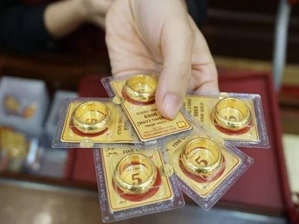 Vậy nằm mơ thấy bán vàng là điềm gì?