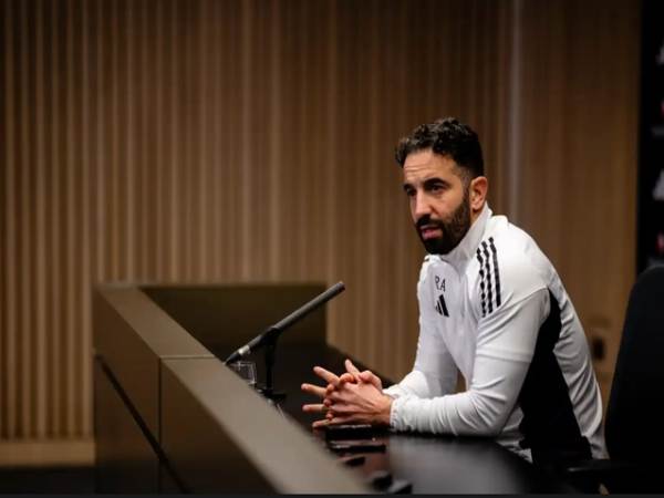 Tin bóng đá: Fernandes phải nghỉ thi đấu một vài trận