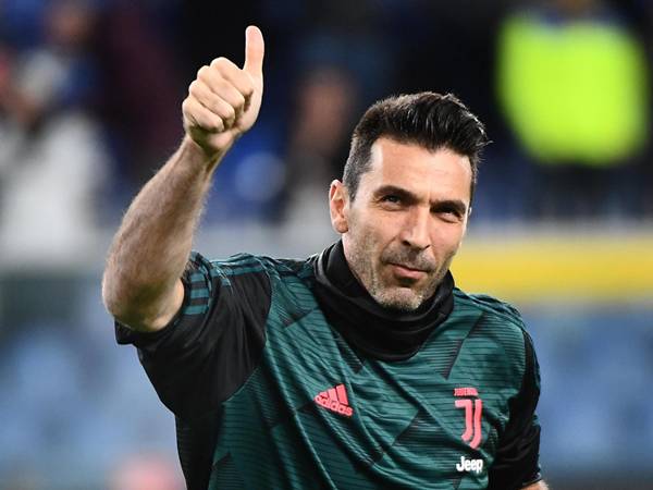 Gianluigi Buffon - Thủ môn vĩ đại